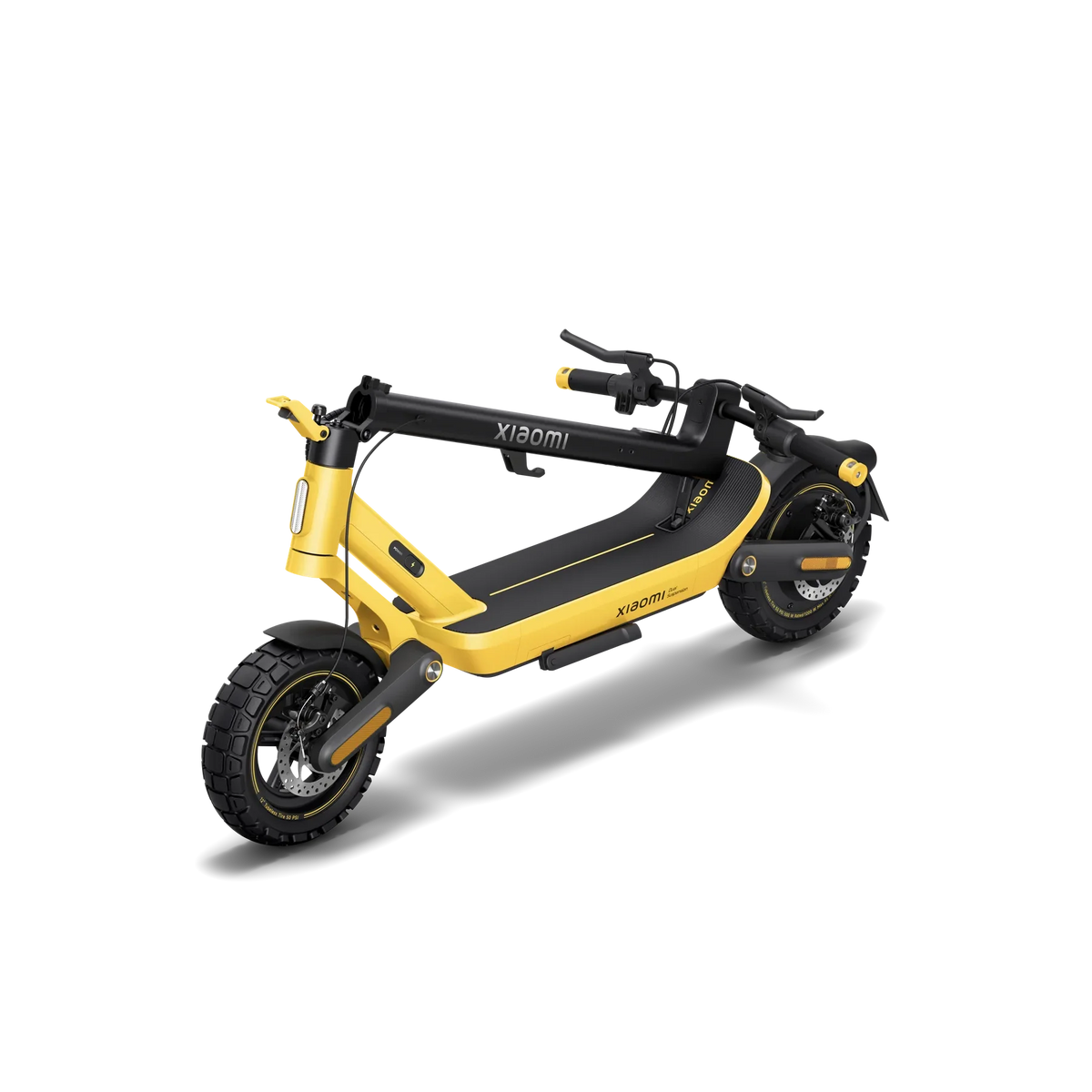 Opgevouwen Xiaomi Electric Scooter 6 Ultra op witte achtergrond