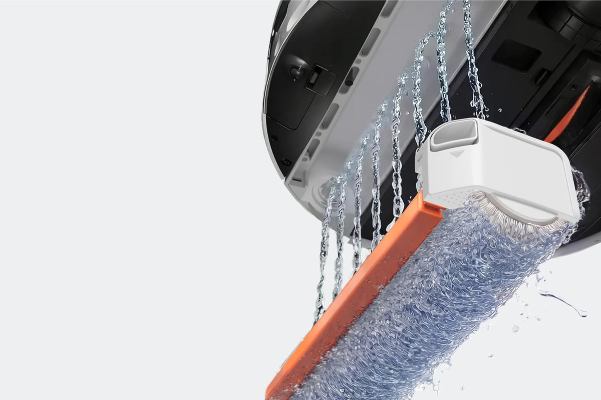 De rollermop van de Xiaomi Robot Vacuum 6 wordt tijdens het dweilen continu gespoeld
